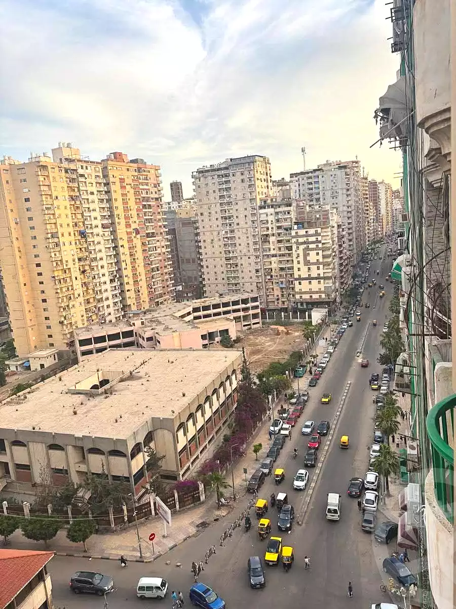 https://aqarmap.com.eg/en/listing/7313629-for-sale-alexandria-sydy-bshr-sydy-bshr-bhry-shr-mhmwd-l-yswy