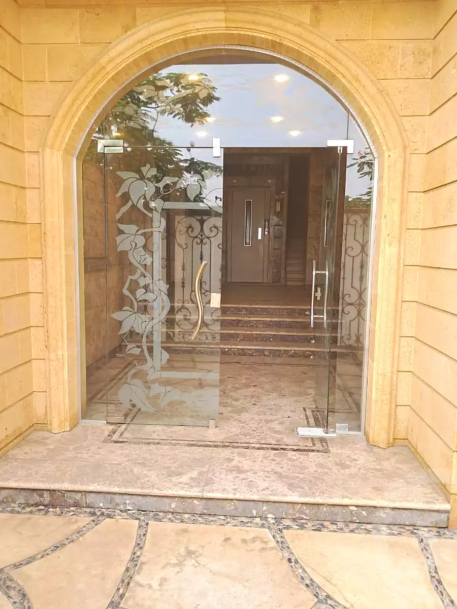 https://aqarmap.com.eg/ar/listing/7313663-for-sale-cairo-new-cairo-el-banafsg-el-banafsag-omarat-al-gabri-st