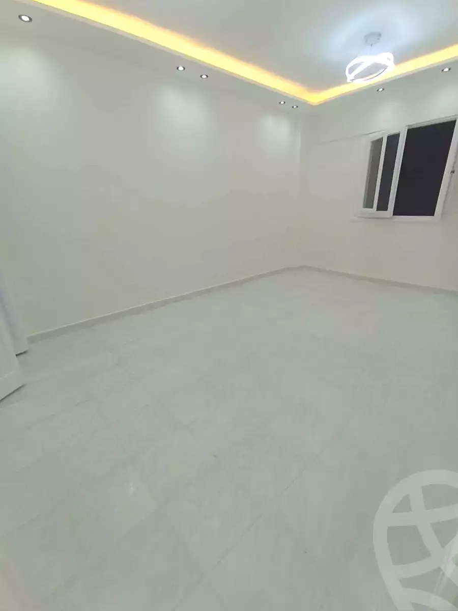 https://aqarmap.com.eg/ar/listing/7313791-for-sale-alexandria-al-agamy-shataa-el-nakheel