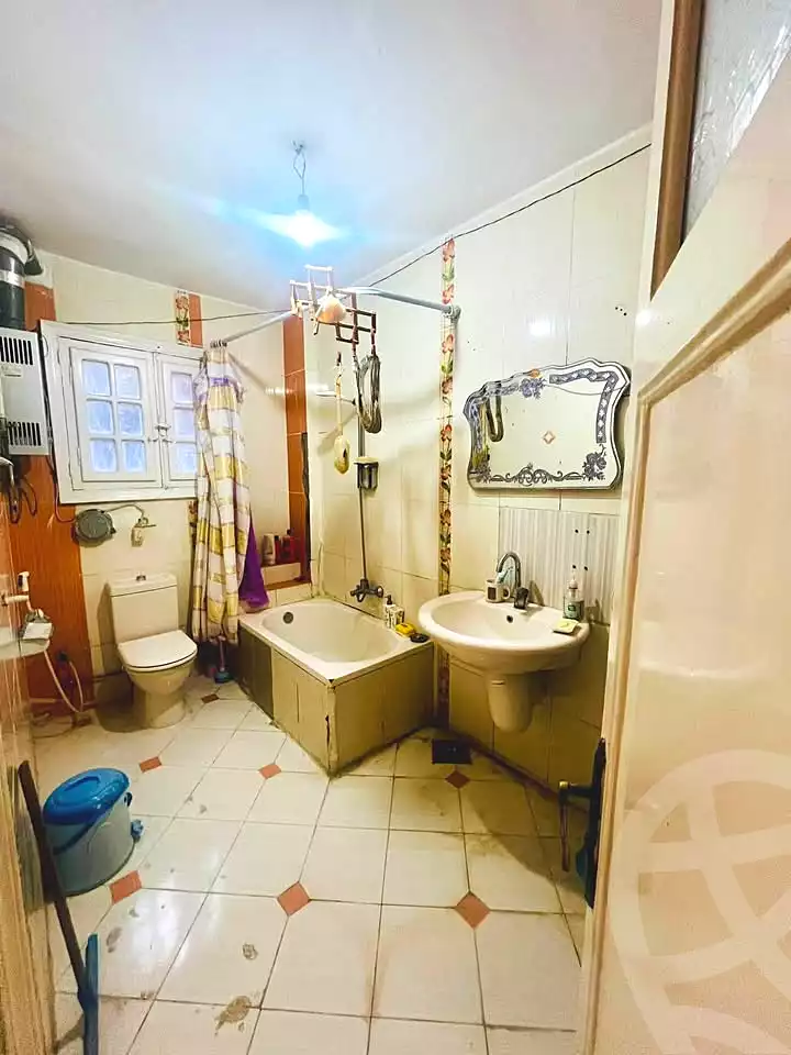 https://aqarmap.com.eg/ar/listing/7313976-for-sale-alexandria-ganaklis