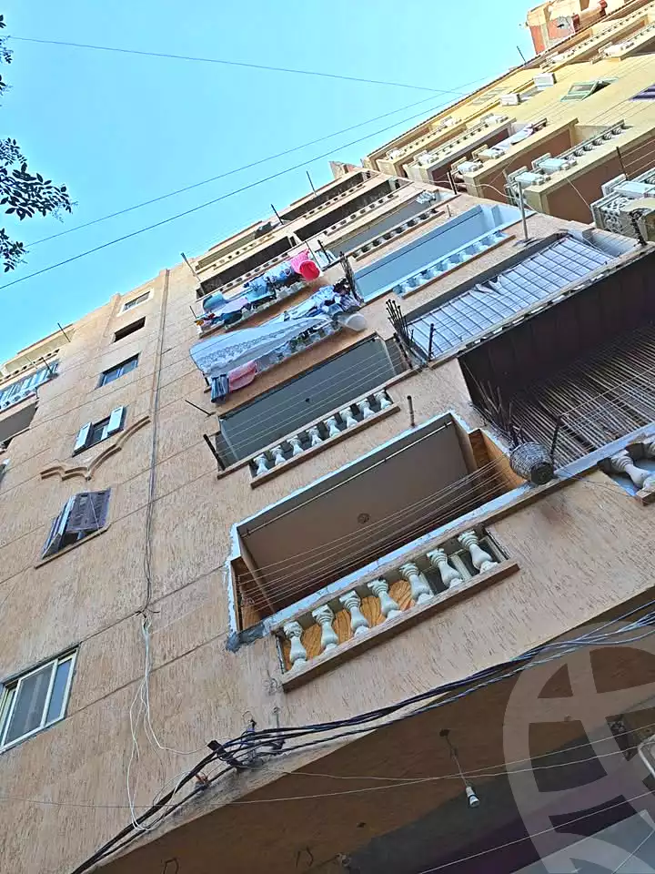 https://aqarmap.com.eg/ar/listing/7314071-for-sale-alexandria-al-agamy-el-hanouvel-el-warsha-st