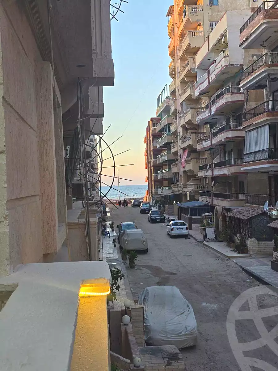 https://aqarmap.com.eg/ar/listing/7314146-for-sale-alexandria-al-agamy-shataa-el-nakheel