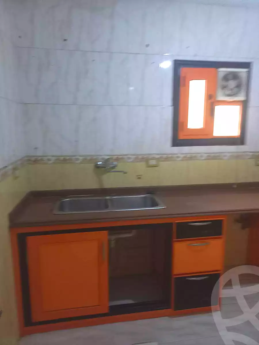 https://aqarmap.com.eg/ar/listing/7314520-for-rent-alexandria-sydy-bshr-sydy-bshr-bhry-shr-mhmwd-l-yswy