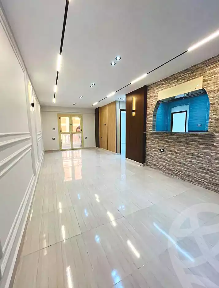 https://aqarmap.com.eg/en/listing/7314661-for-sale-alexandria-al-agamy-lbytsh-el-saleheen-mosque-st