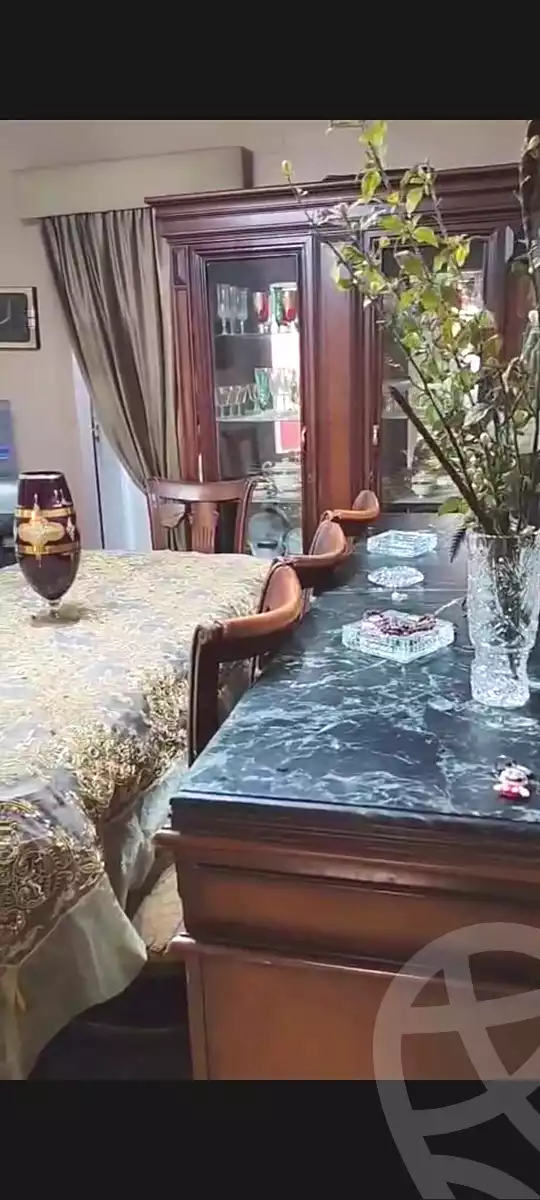 https://aqarmap.com.eg/en/listing/7314733-for-sale-cairo-shoubra-el-sahel-taher-al-gazairi-st