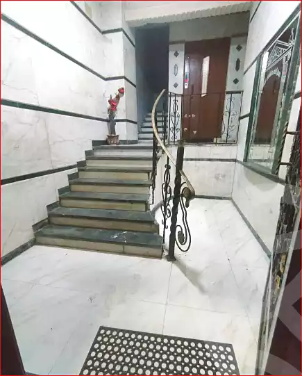 https://aqarmap.com.eg/ar/listing/7314809-for-sale-alexandria-sydy-bshr-sydy-bshr-bhry-gamal-abd-el-nasir-st