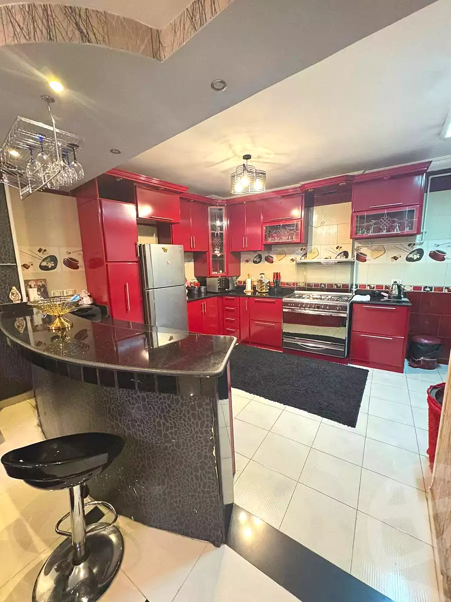 https://aqarmap.com.eg/ar/listing/7314812-for-sale-cairo-shoubra-el-sahel-emtedad-ahmed-helmy-st