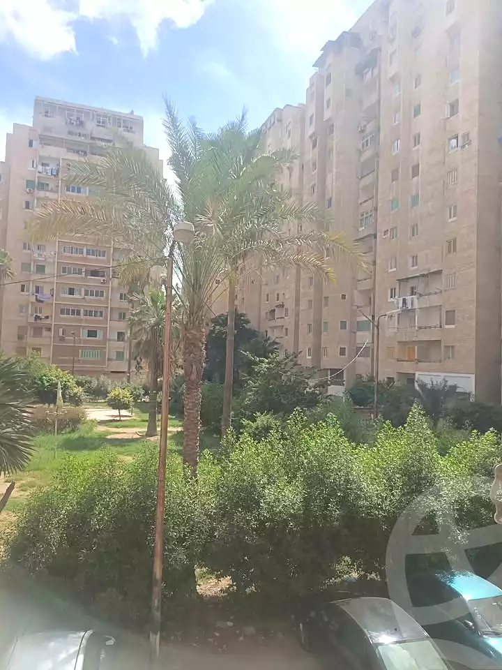 https://aqarmap.com.eg/ar/listing/7314852-for-sale-alexandria-sydy-bshr-sydy-bshr-qbly-faisal-city