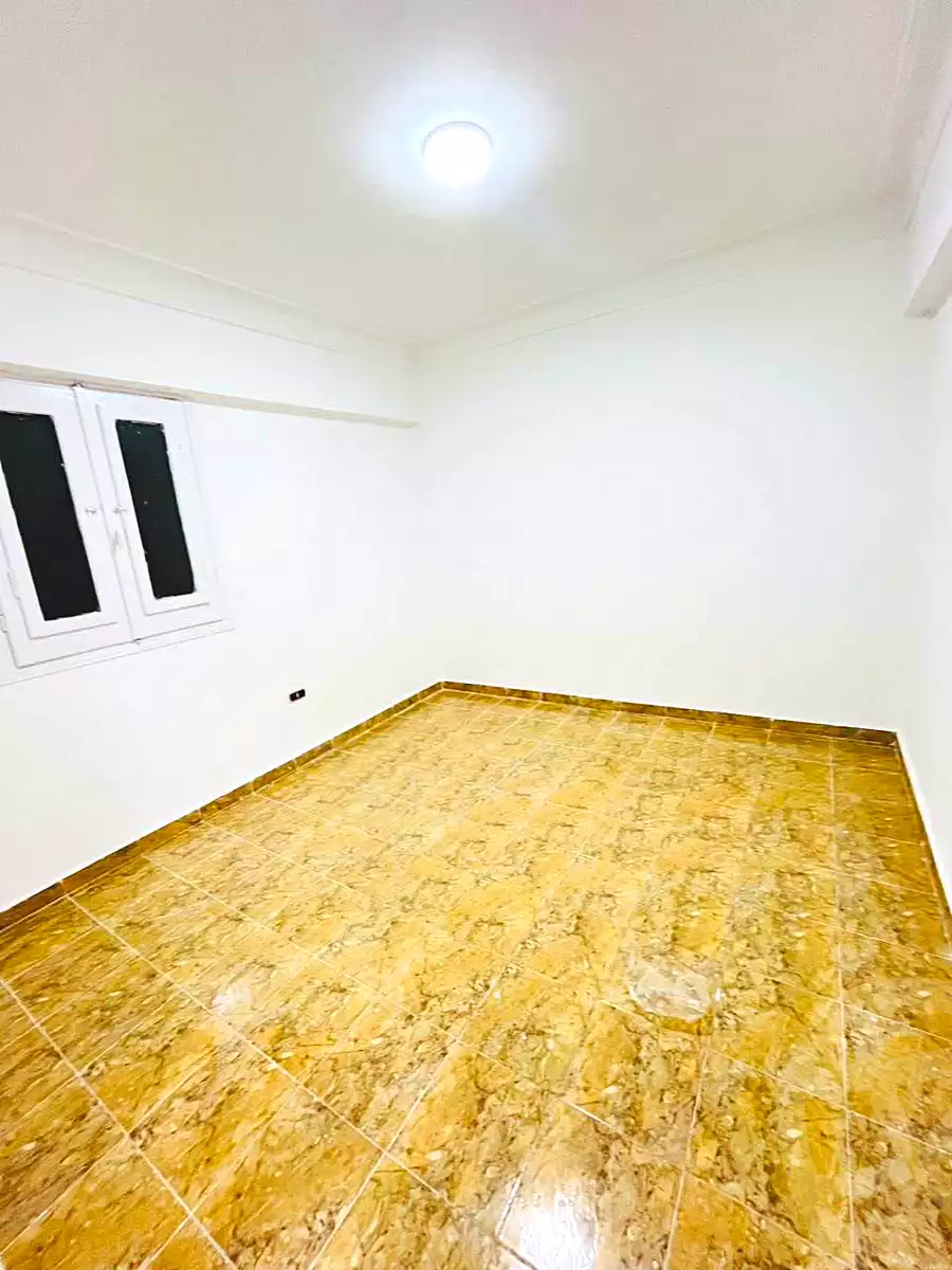 https://aqarmap.com.eg/en/listing/7314991-for-sale-alexandria-al-agamy-shataa-el-nakheel