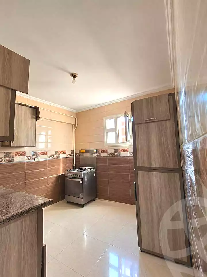 https://aqarmap.com.eg/en/listing/7315324-for-sale-alexandria-el-asafra-hasan-kamel-st