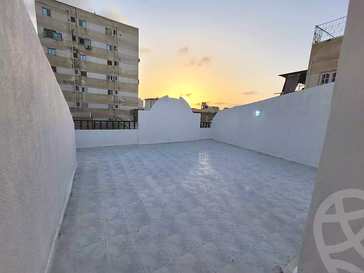 https://aqarmap.com.eg/ar/listing/7315806-for-sale-alexandria-al-agamy-shataa-el-nakheel