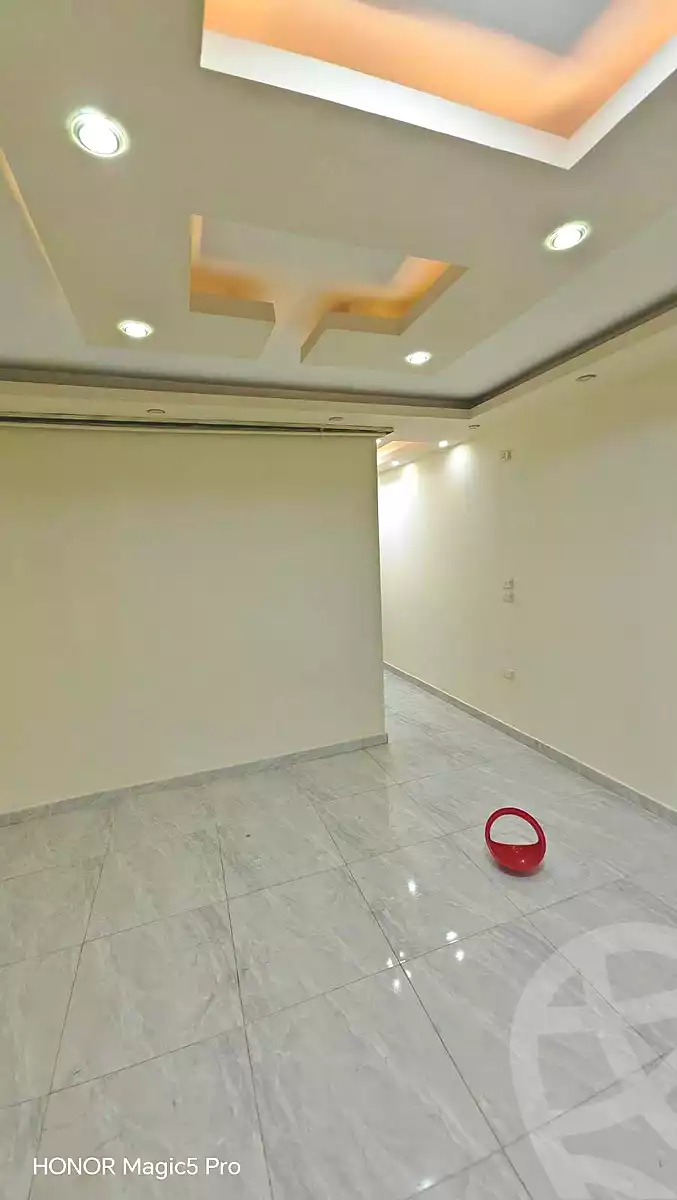 https://aqarmap.com.eg/en/listing/7315818-for-rent-cairo-helwan-sherif-st