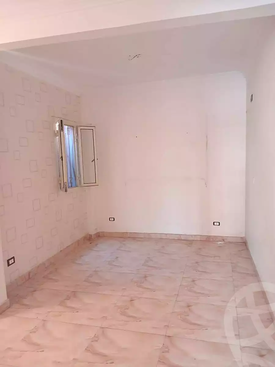 https://aqarmap.com.eg/ar/listing/7315823-for-rent-cairo-helwan-sherif-st