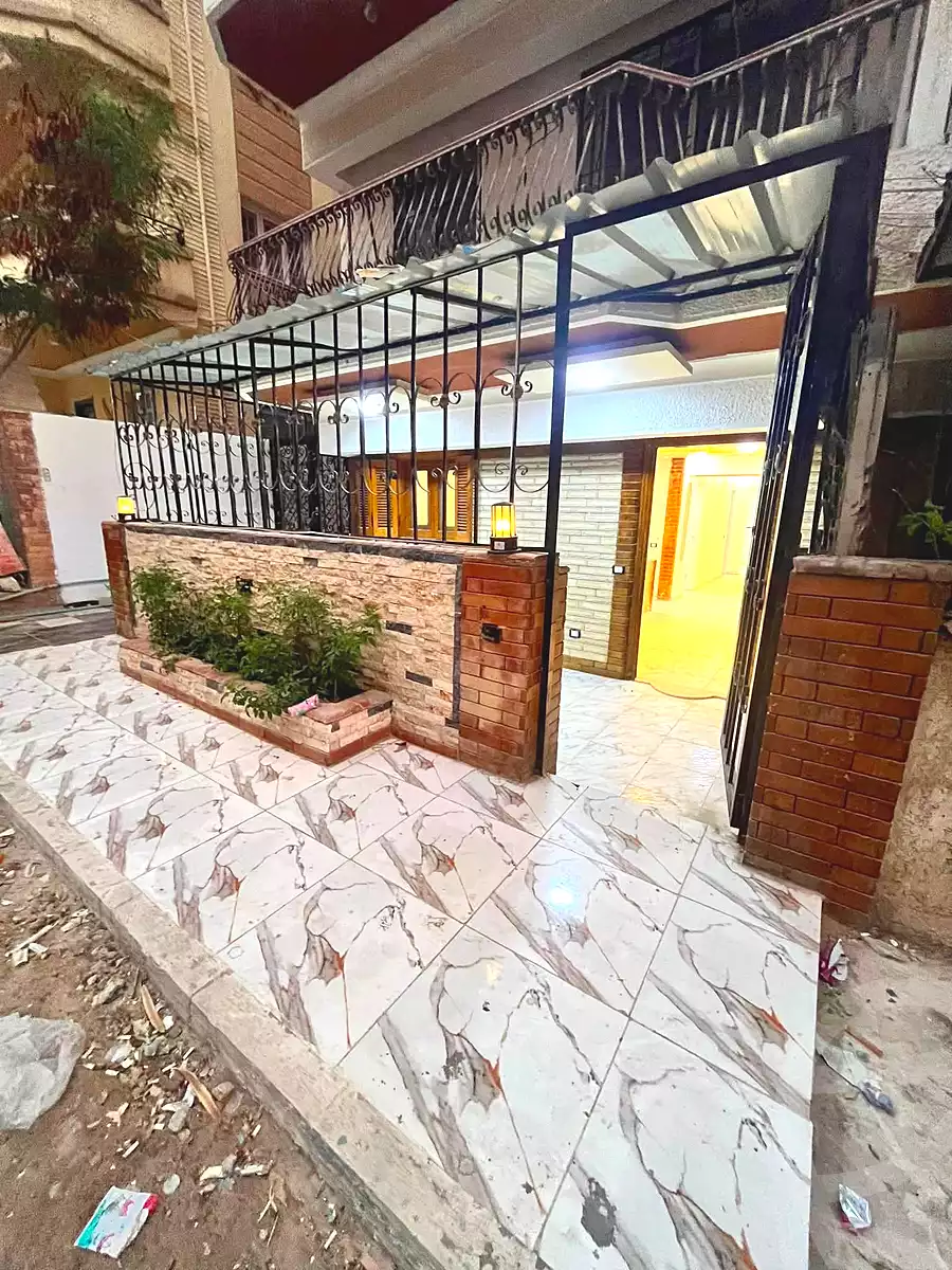 https://aqarmap.com.eg/en/listing/7315883-for-sale-alexandria-al-agamy-shataa-el-nakheel