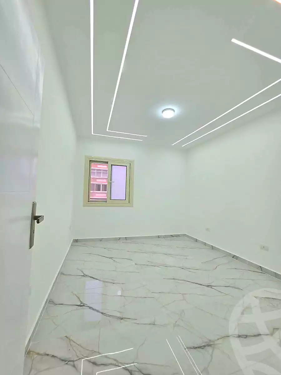https://aqarmap.com.eg/en/listing/7315915-for-sale-alexandria-miami-mahmoud-el-isawy-st