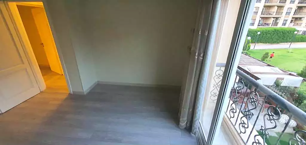 https://aqarmap.com.eg/en/listing/7316240-for-sale-cairo-new-cairo-lrhb-city-phase-1-ali-amin-st