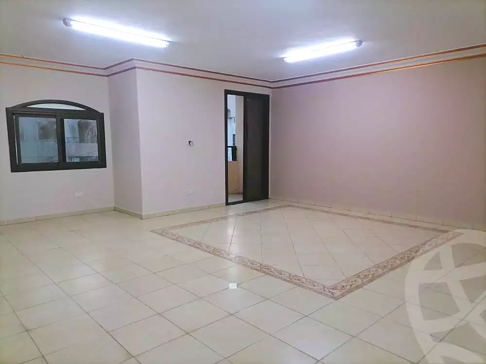 https://aqarmap.com.eg/ar/listing/7316307-for-rent-cairo-6th-of-october-el-ahyaa-neighborhood-1st-al-maahad