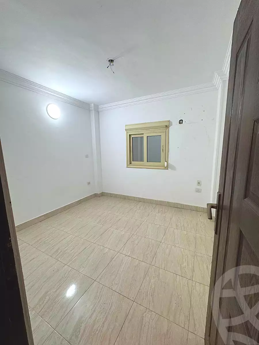 https://aqarmap.com.eg/ar/listing/7316581-for-sale-cairo-new-cairo-compounds-el-ashrafia