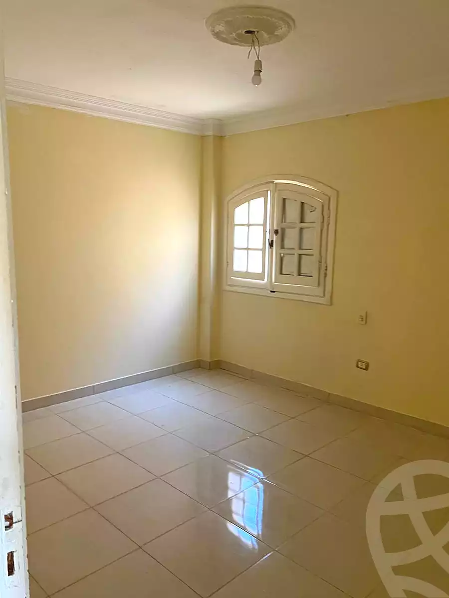 https://aqarmap.com.eg/ar/listing/7316795-for-rent-cairo-new-cairo-el-ahyaa-fourth-neighborhood-street-1
