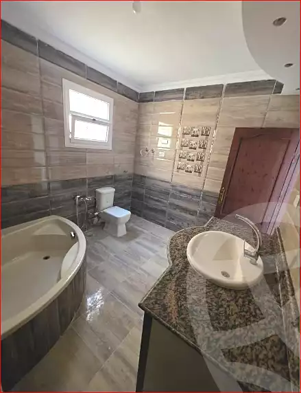 https://aqarmap.com.eg/ar/listing/7316916-for-rent-alexandria-el-montazah