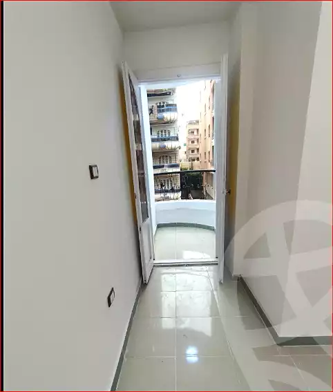 https://aqarmap.com.eg/ar/listing/7316963-for-sale-alexandria-al-agamy-shataa-el-nakheel