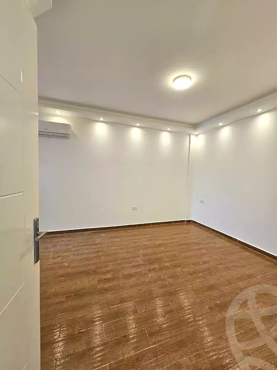 https://aqarmap.com.eg/en/listing/7317125-for-rent-cairo-el-maadi-compounds-rayhanah-plaza
