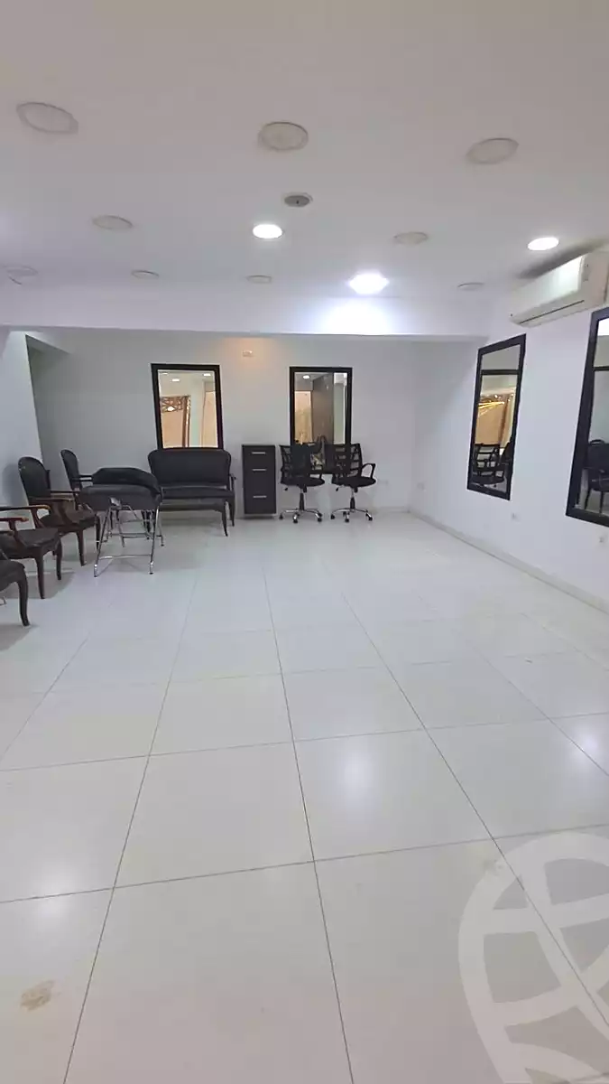 https://aqarmap.com.eg/ar/listing/7317162-for-rent-cairo-el-maadi-zahraa-el-maadi-shr-krfwr-lryysy