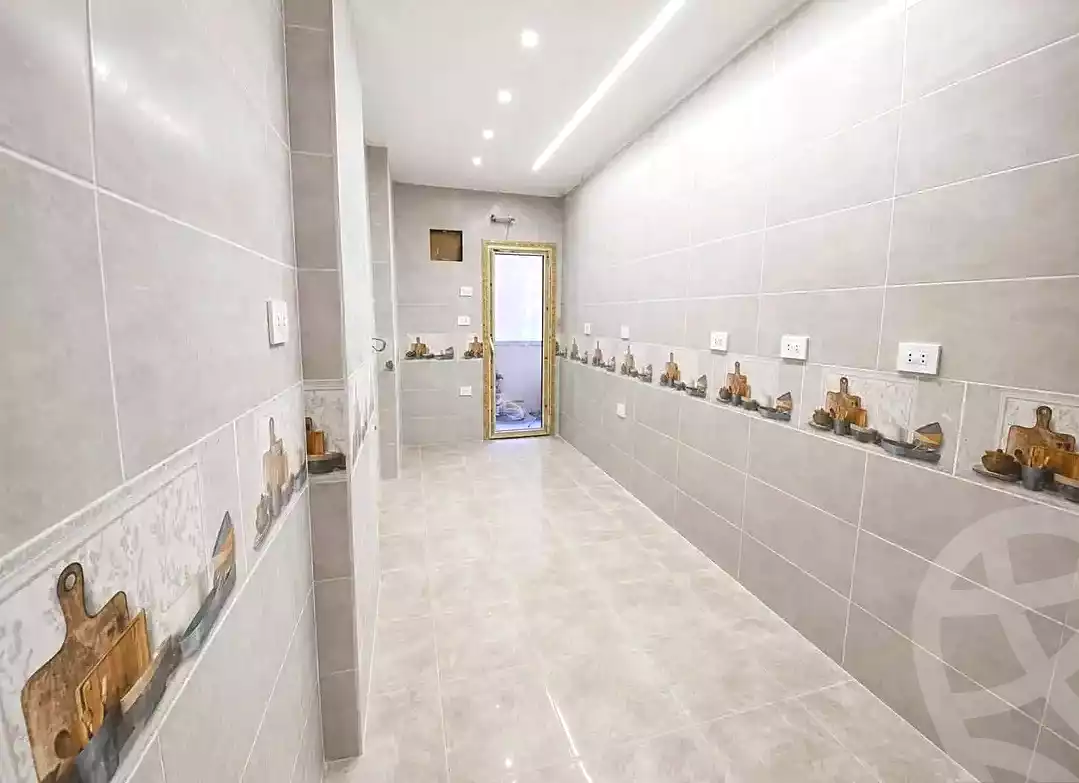 https://aqarmap.com.eg/en/listing/7317200-for-sale-alexandria-ganaklis-shr-bw-qyr-tryq-lhry
