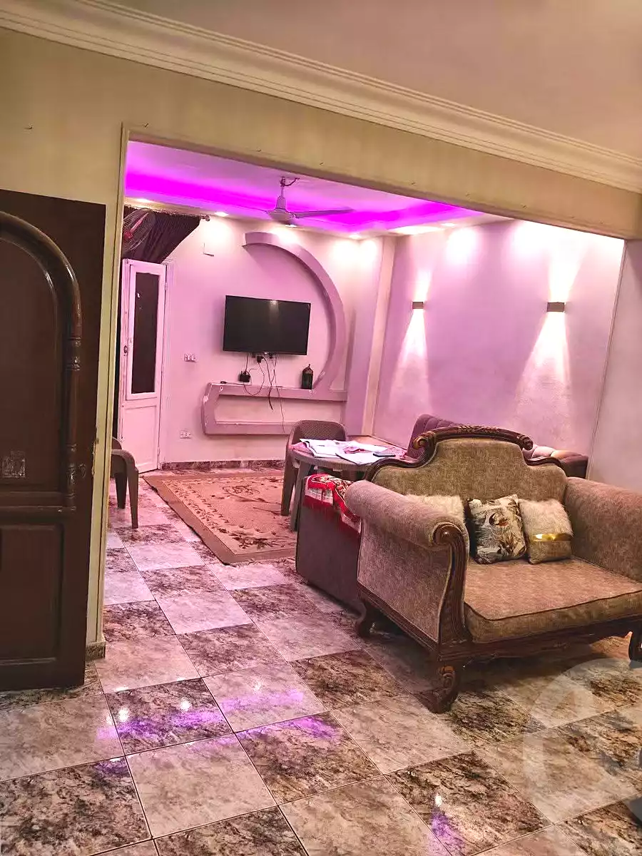 https://aqarmap.com.eg/en/listing/7317422-for-sale-cairo-helwan-hadayek-helwan-nile-corniche-st