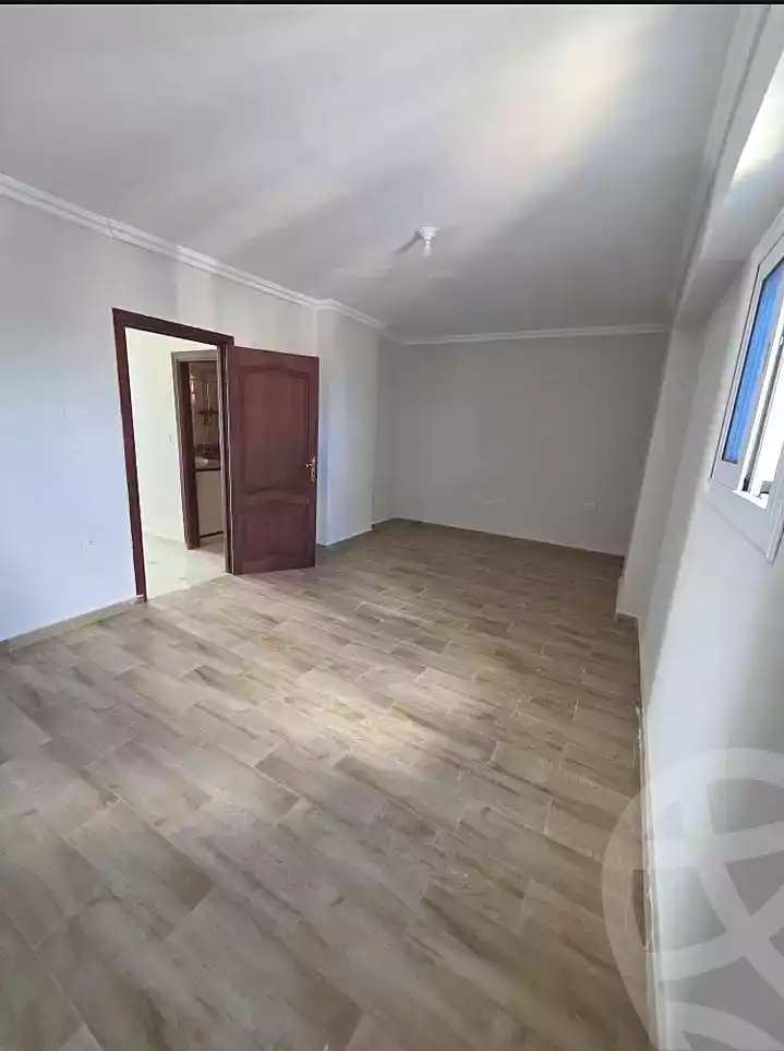 https://aqarmap.com.eg/ar/listing/7317526-for-rent-alexandria-el-montazah