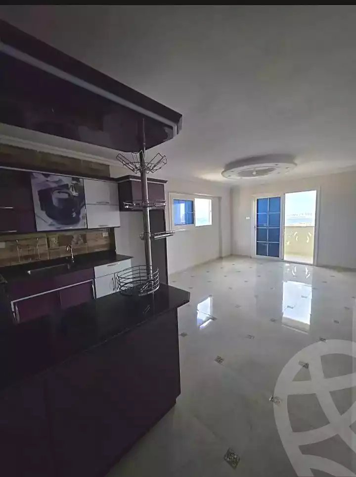https://aqarmap.com.eg/ar/listing/7317526-for-rent-alexandria-el-montazah