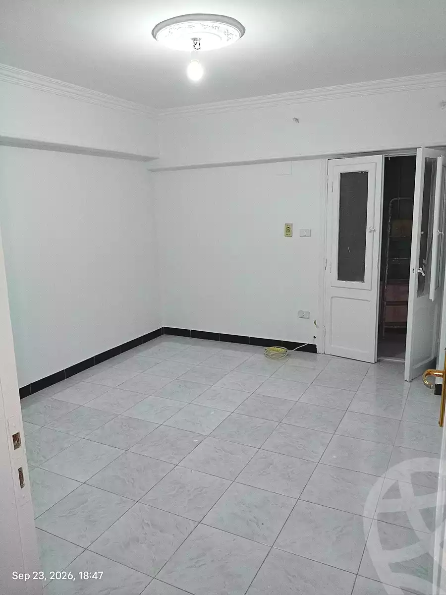 https://aqarmap.com.eg/en/listing/7317533-for-sale-cairo-helwan-helwan-el-sharkeya-khesro-basha-st