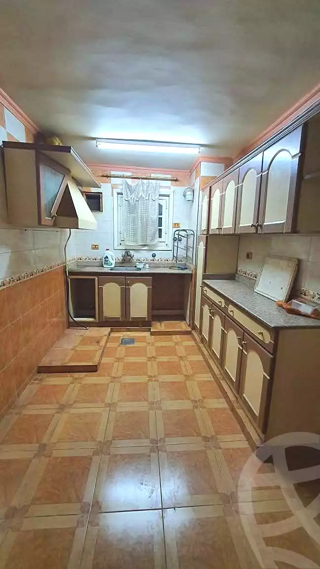 https://aqarmap.com.eg/ar/listing/7317544-for-rent-cairo-helwan-helwan-el-sharkeya-borhan-st