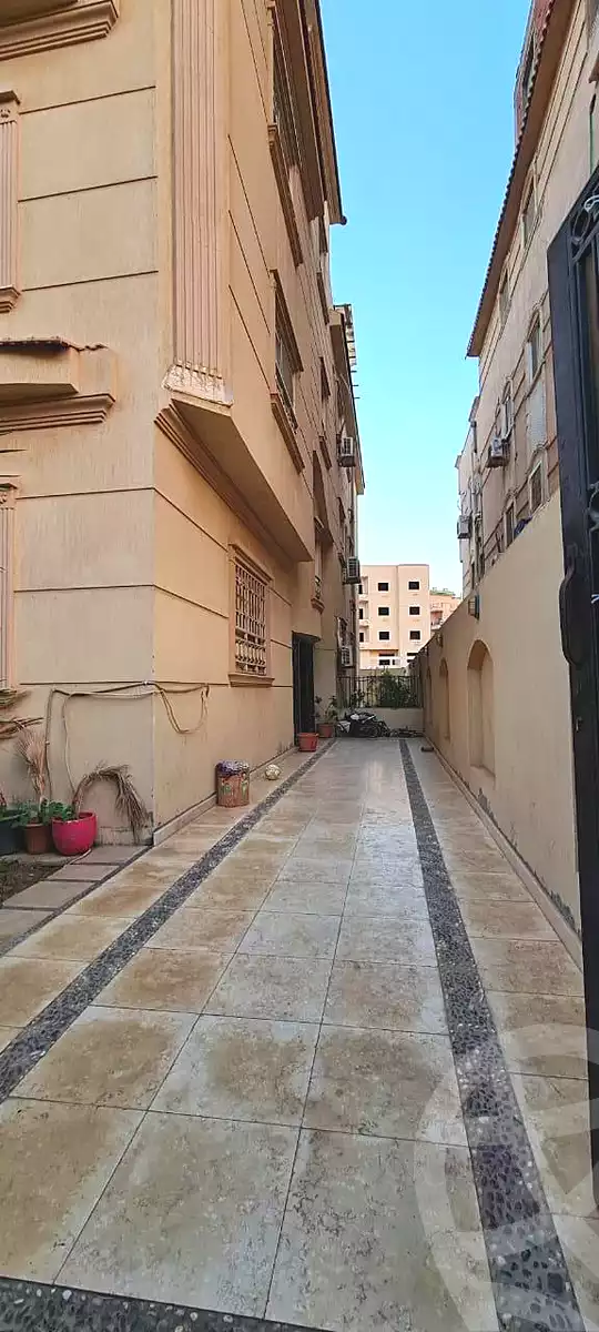 https://aqarmap.com.eg/en/listing/7317806-for-sale-cairo-new-cairo-compounds-kmbwnd-ldf-lwtny