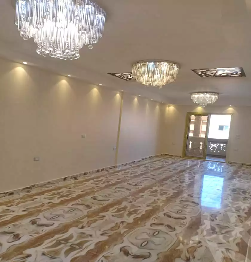 https://aqarmap.com.eg/ar/listing/7317922-for-sale-cairo-new-cairo-el-ahyaa-third-neighborhood-street-1