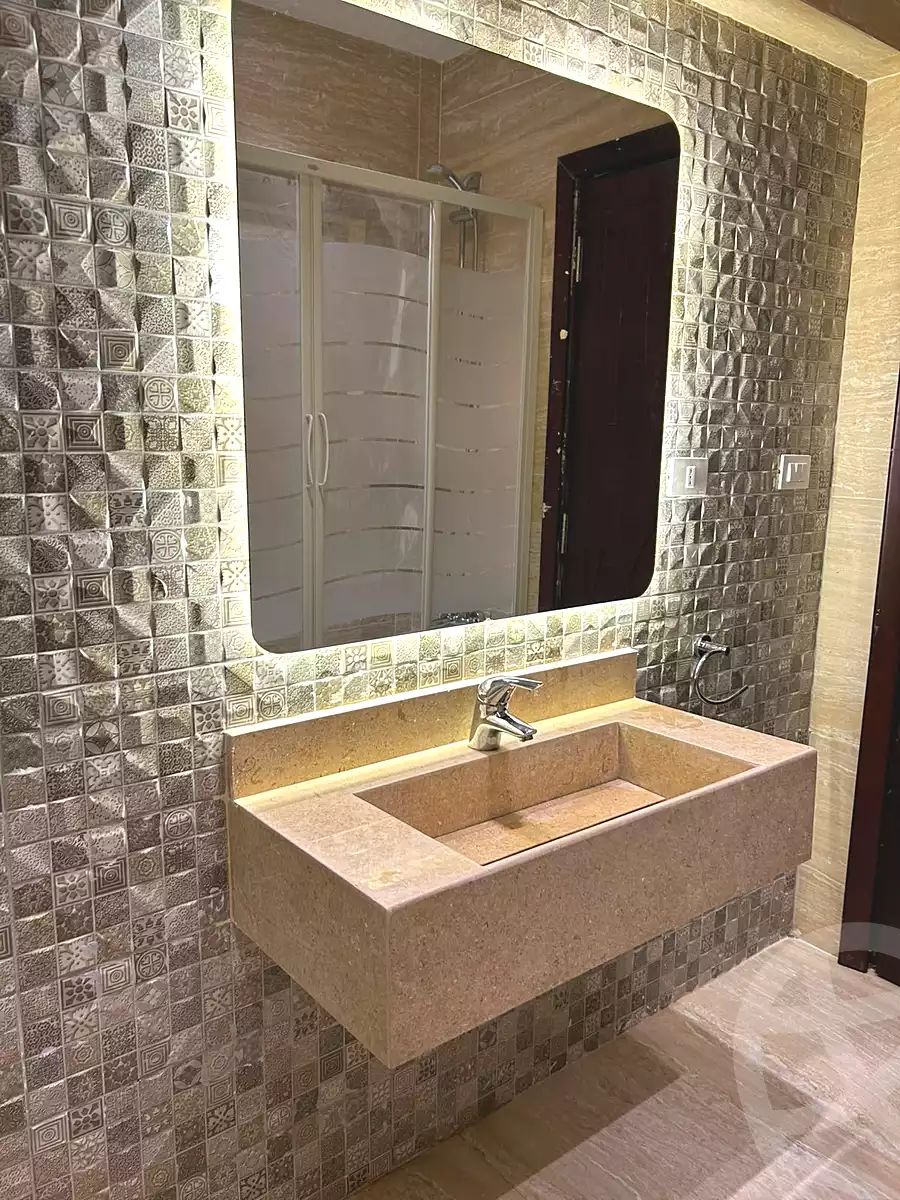 https://aqarmap.com.eg/ar/listing/7317937-for-rent-cairo-new-cairo-lrhb-city-phase-2-amr-ibn-el-aas-st