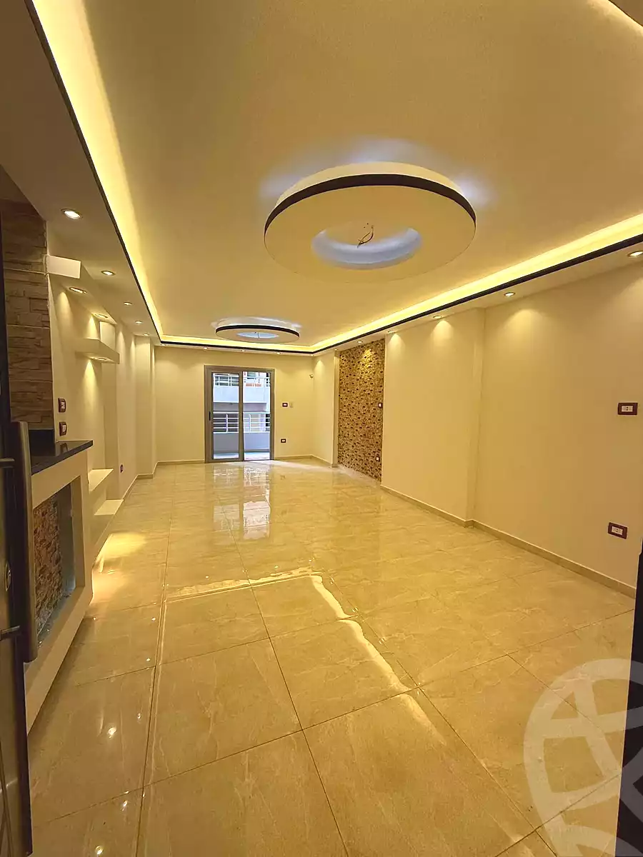 https://aqarmap.com.eg/en/listing/7318032-for-sale-alexandria-sydy-bshr-sydy-bshr-bhry-shr-khld-bn-lwlyd