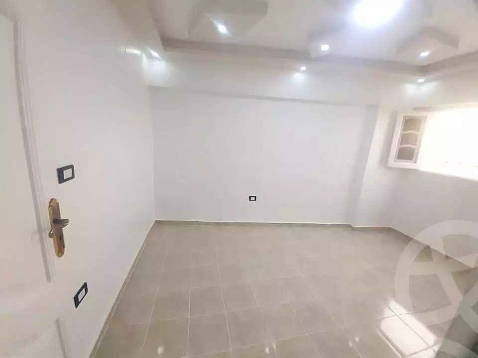https://aqarmap.com.eg/ar/listing/7318083-for-sale-alexandria-al-agamy-shataa-el-nakheel