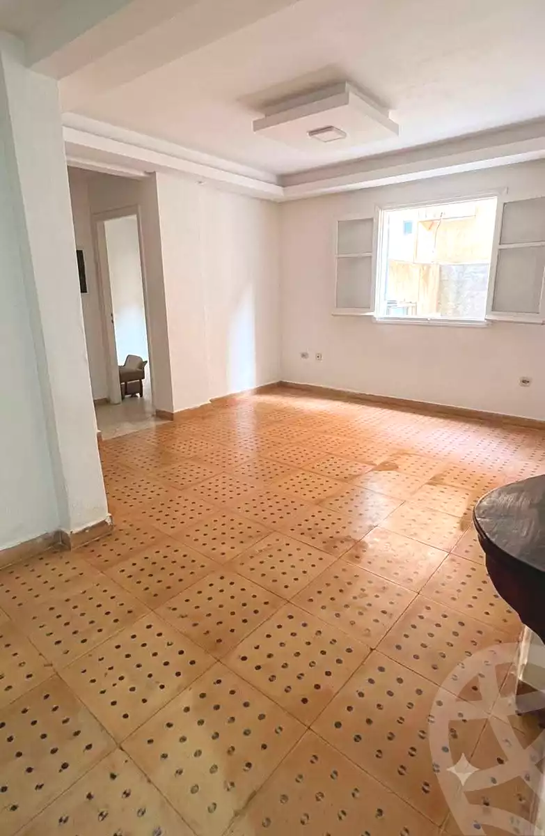 https://aqarmap.com.eg/ar/listing/7318152-for-sale-alexandria-lsywf-el-seyouf-bahri-abd-el-salam-aref-st