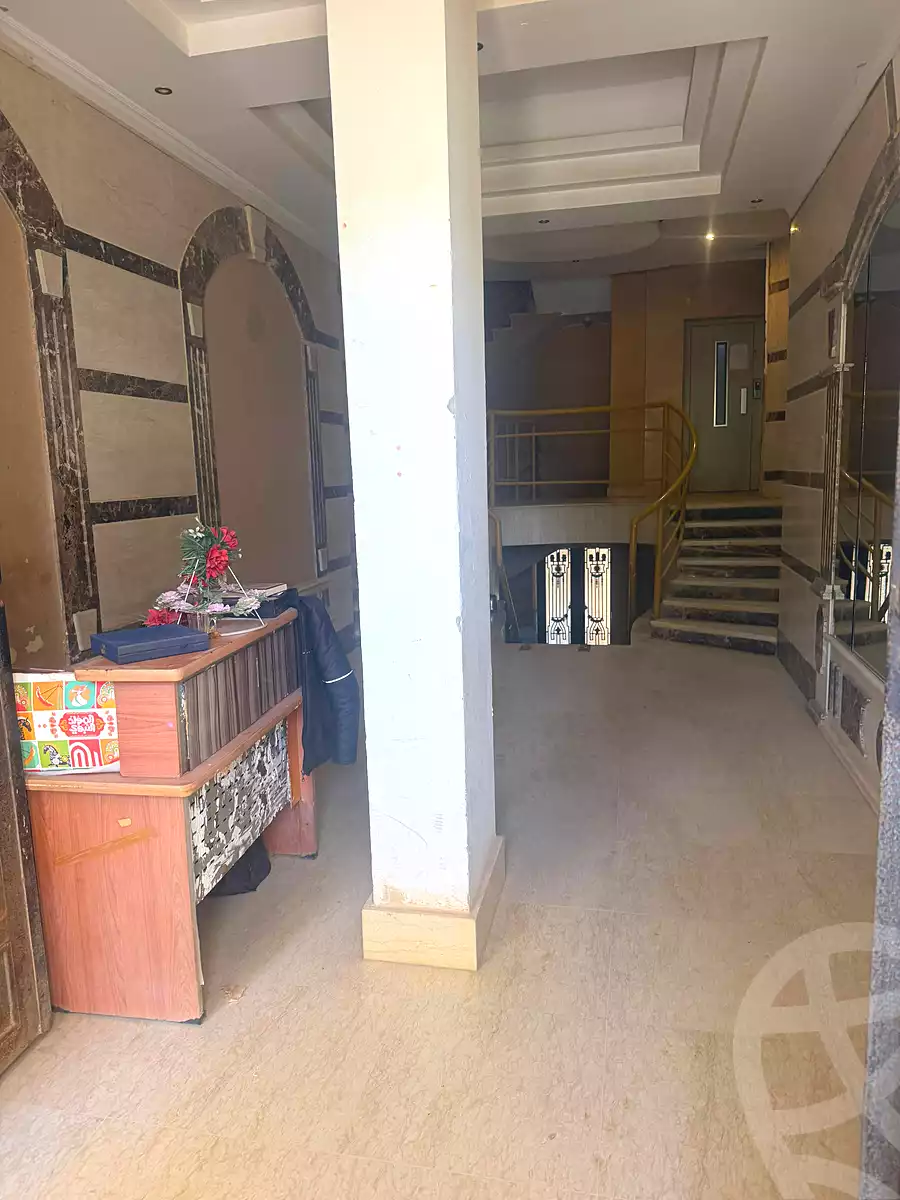 https://aqarmap.com.eg/ar/listing/7318154-for-sale-cairo-el-sheikh-zayed-city-compounds-rawdet-zayed