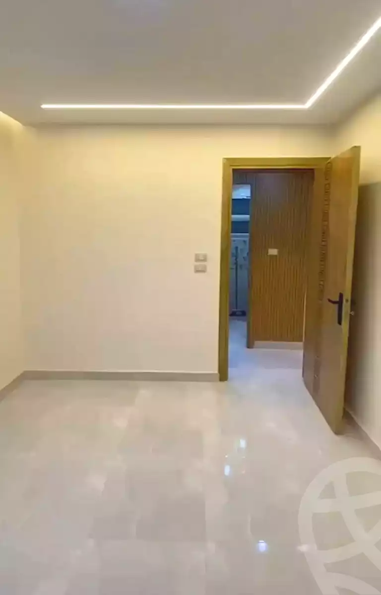 https://aqarmap.com.eg/ar/listing/7318352-for-rent-alexandria-el-asafra-shr-45