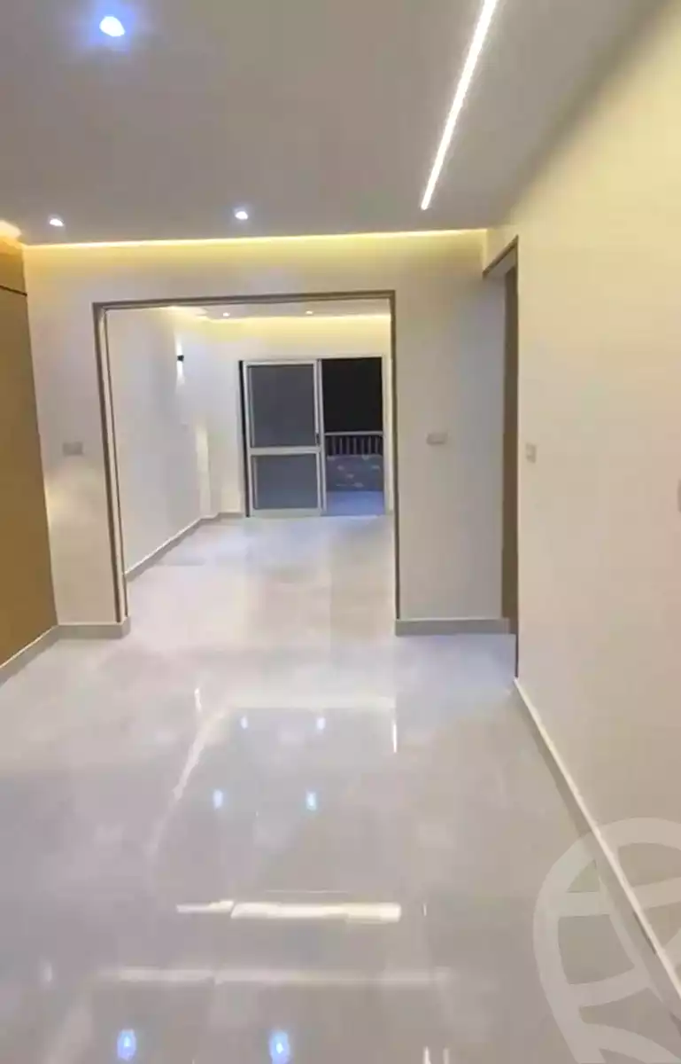 https://aqarmap.com.eg/ar/listing/7318352-for-rent-alexandria-el-asafra-shr-45