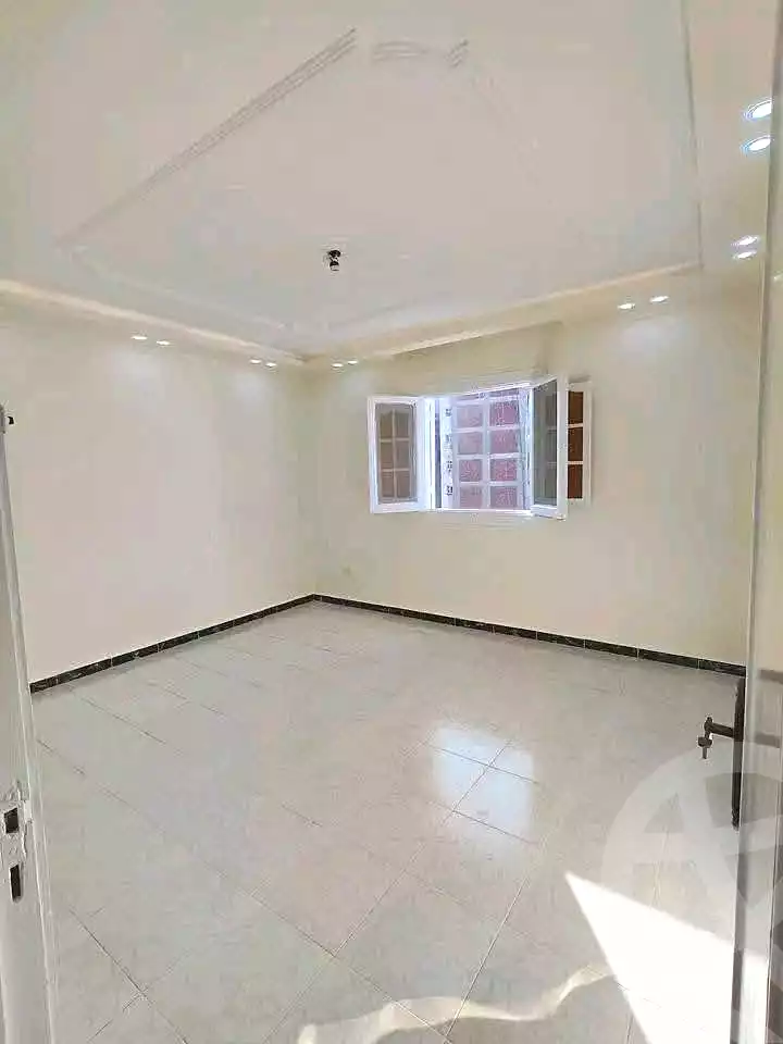 https://aqarmap.com.eg/ar/listing/7318361-for-sale-alexandria-sydy-bshr-sydy-bshr-bhry-gamal-abd-el-nasir-st
