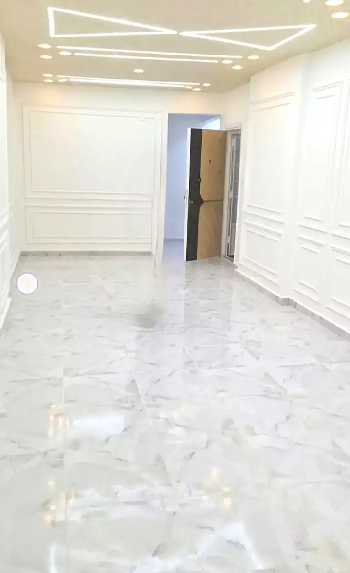 https://aqarmap.com.eg/ar/listing/7318380-for-sale-alexandria-el-asafra-shr-45
