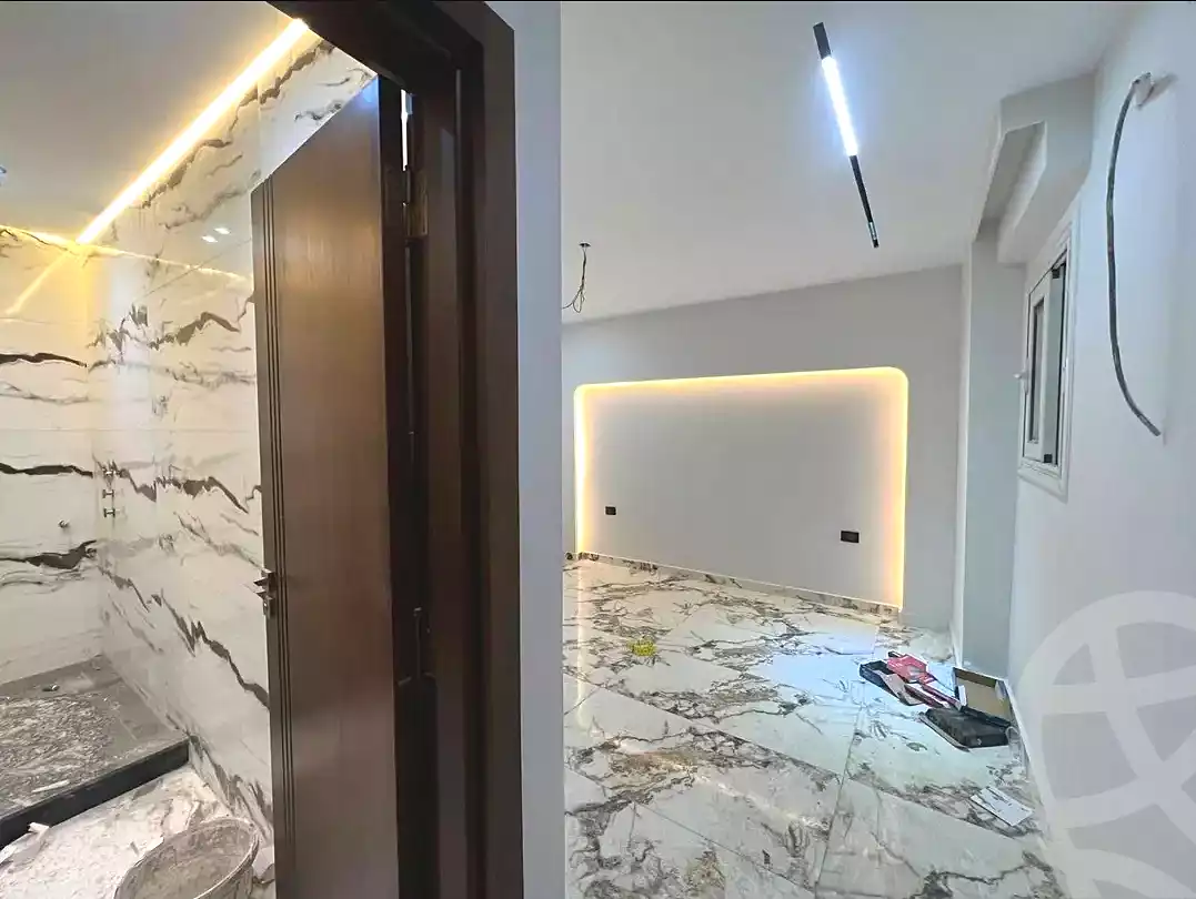 https://aqarmap.com.eg/en/listing/7318627-for-sale-alexandria-camp-cesar-el-gaish-rd