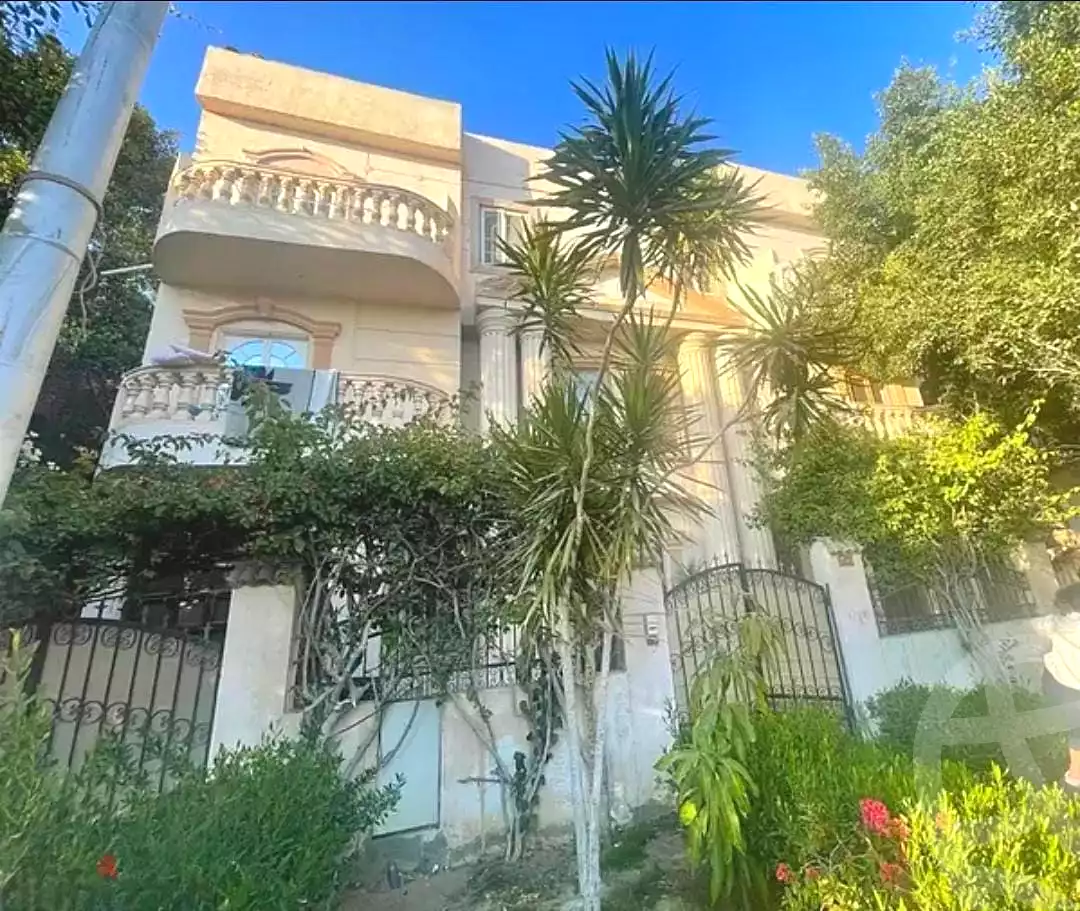 https://aqarmap.com.eg/ar/listing/7318584-for-sale-cairo-new-cairo-ganob-el-akadamiya-south-academy-h-amr-ibn-el-ass-st