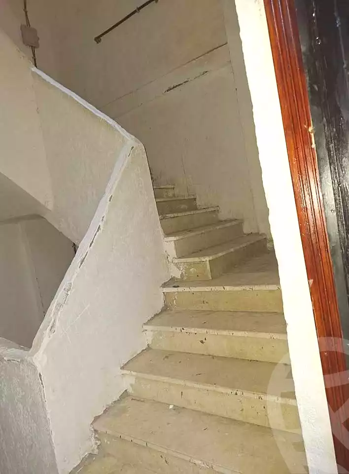 https://aqarmap.com.eg/ar/listing/7318668-for-sale-alexandria-al-agamy-el-hanouvel
