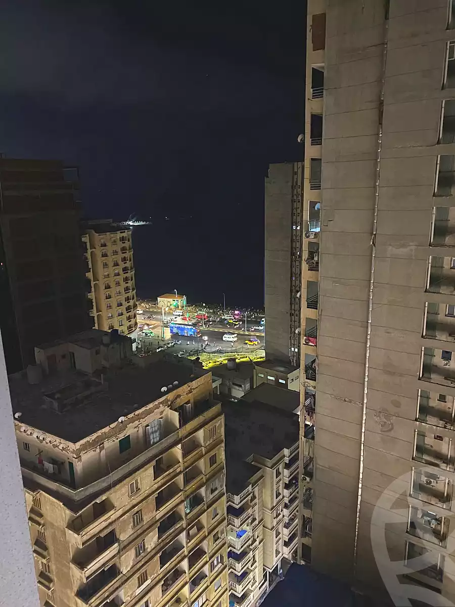https://aqarmap.com.eg/ar/listing/7319112-for-sale-alexandria-sydy-bshr-sydy-bshr-bhry-shr-khld-bn-lwlyd