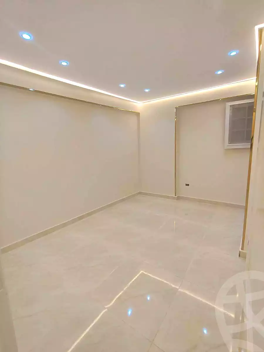 https://aqarmap.com.eg/en/listing/7319224-for-sale-alexandria-sydy-bshr-sydy-bshr-bhry-street-17
