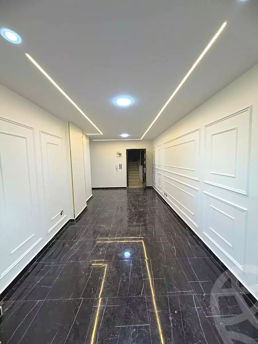 https://aqarmap.com.eg/ar/listing/7319422-for-sale-alexandria-sydy-bshr-sydy-bshr-bhry-gamal-abd-el-nasir-st